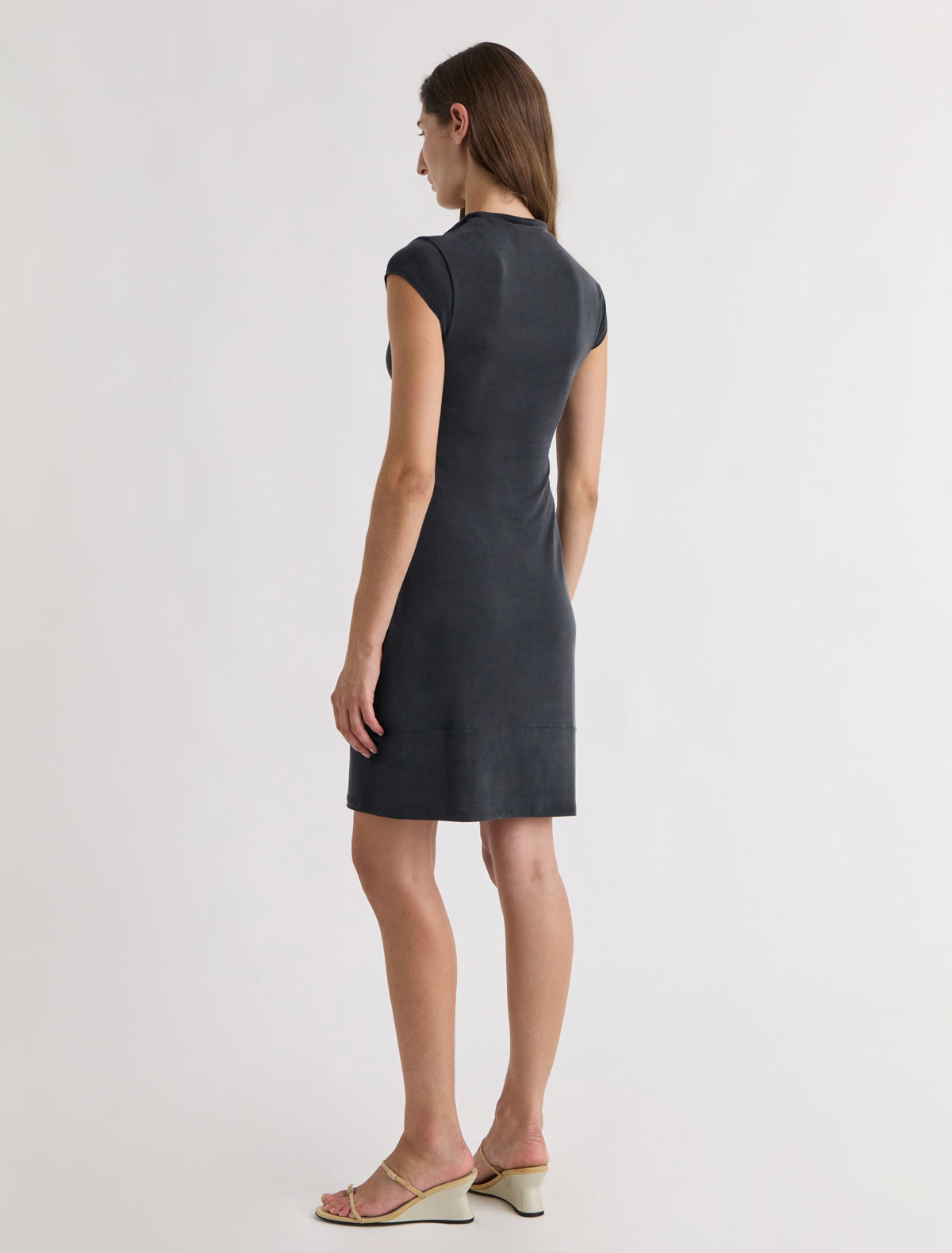 Tiven short sleeve crossed front black