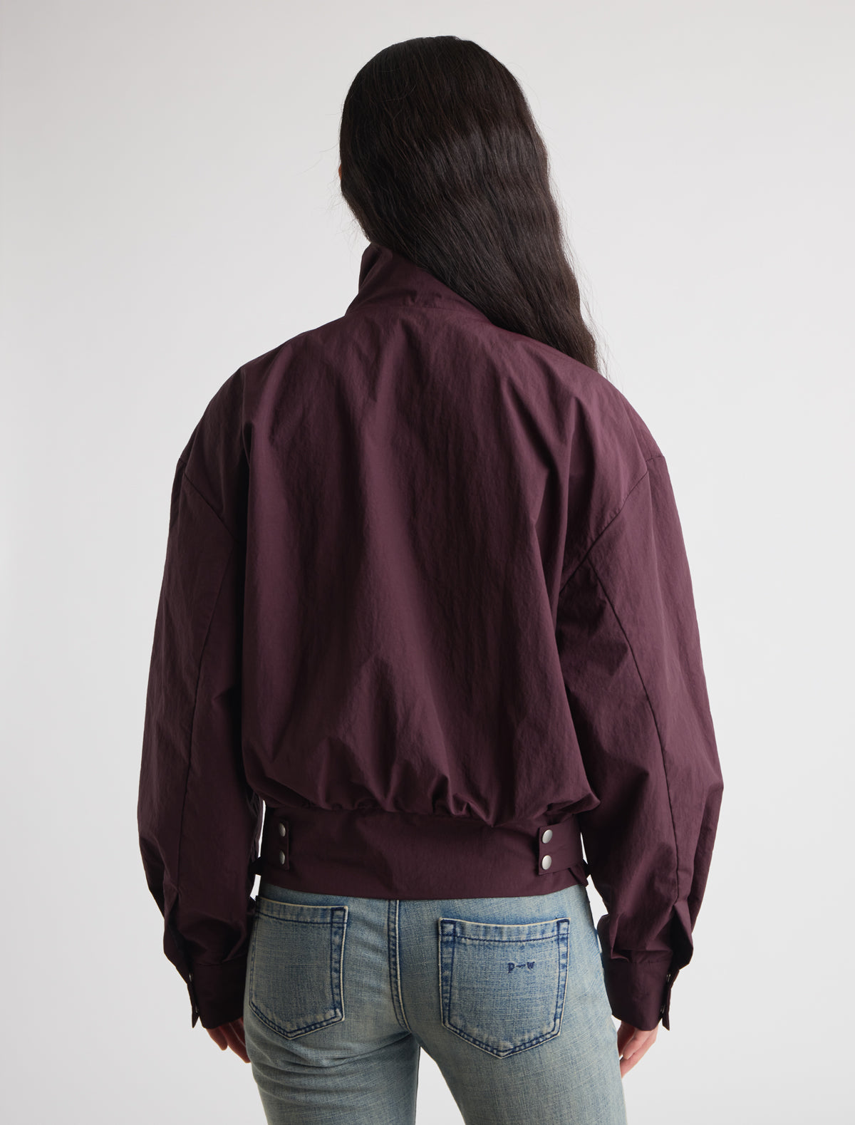 no 2460 / Bastian