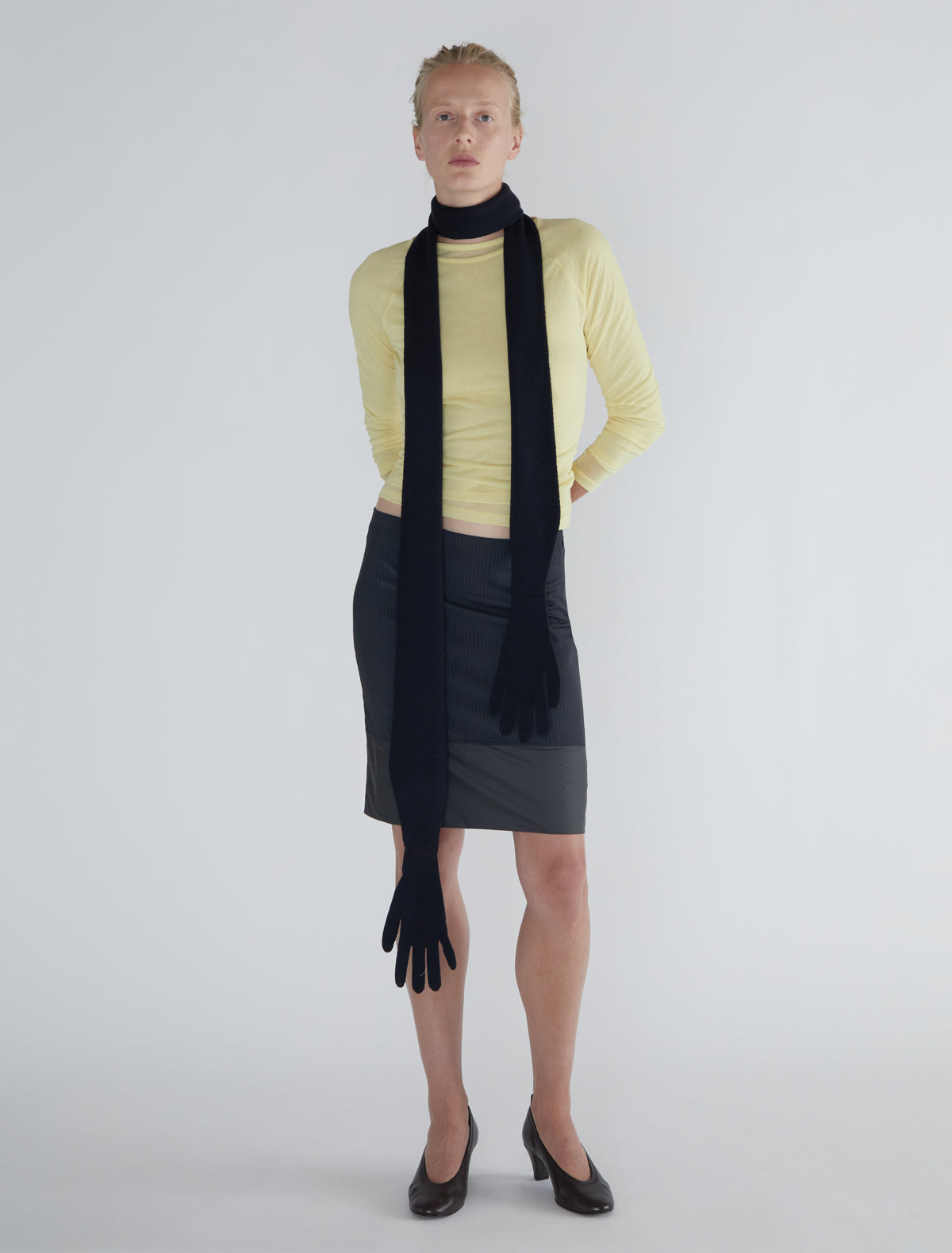 Flauta scarf gloves black