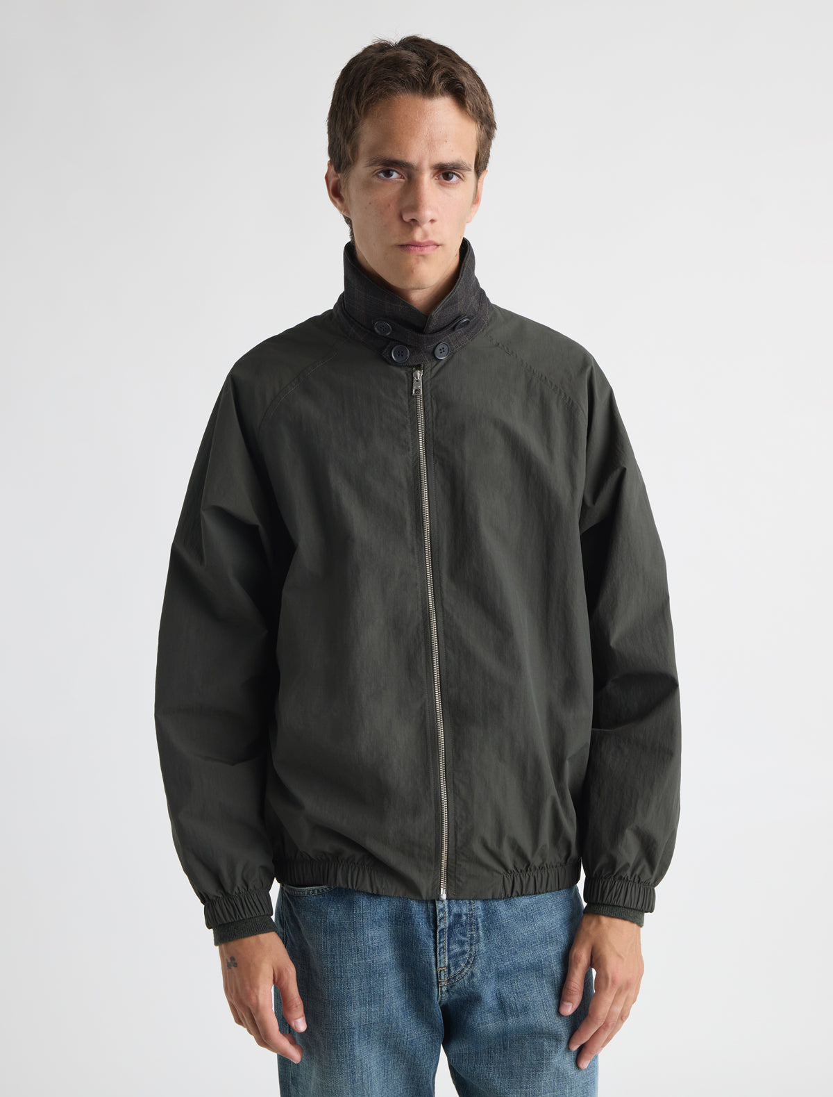 Vigas ii mens nylon bomber jacket raglan sleeves central zipper khaki