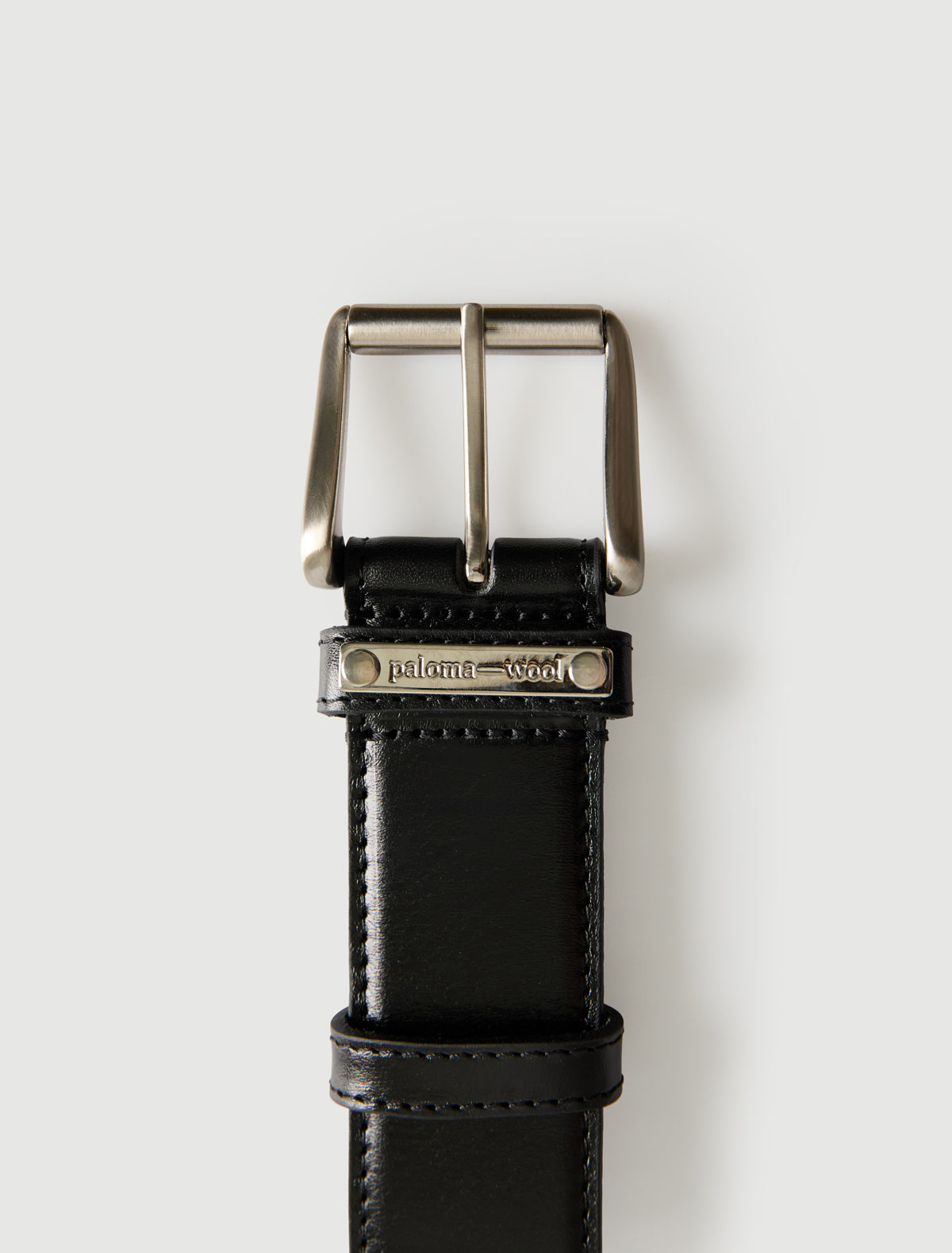 Juana waist waist belt custom metal plaque belt loop black