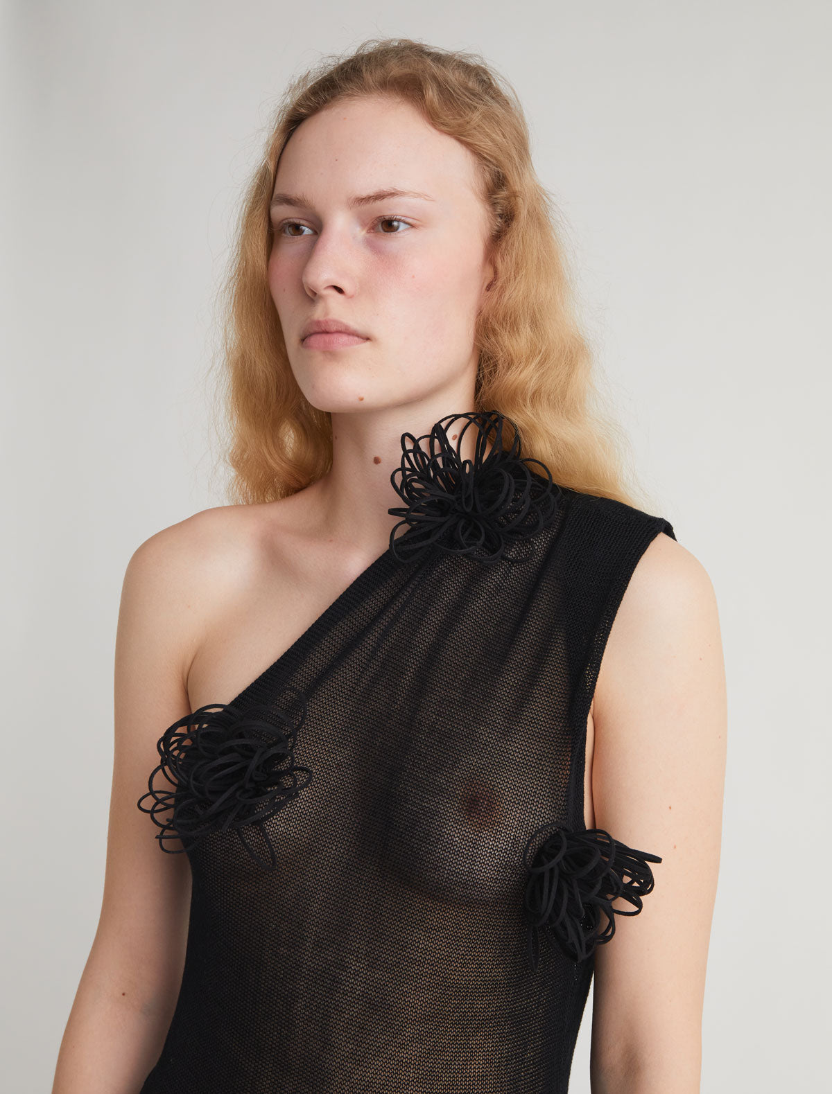 Daisy long knit dress ribbon flowers body