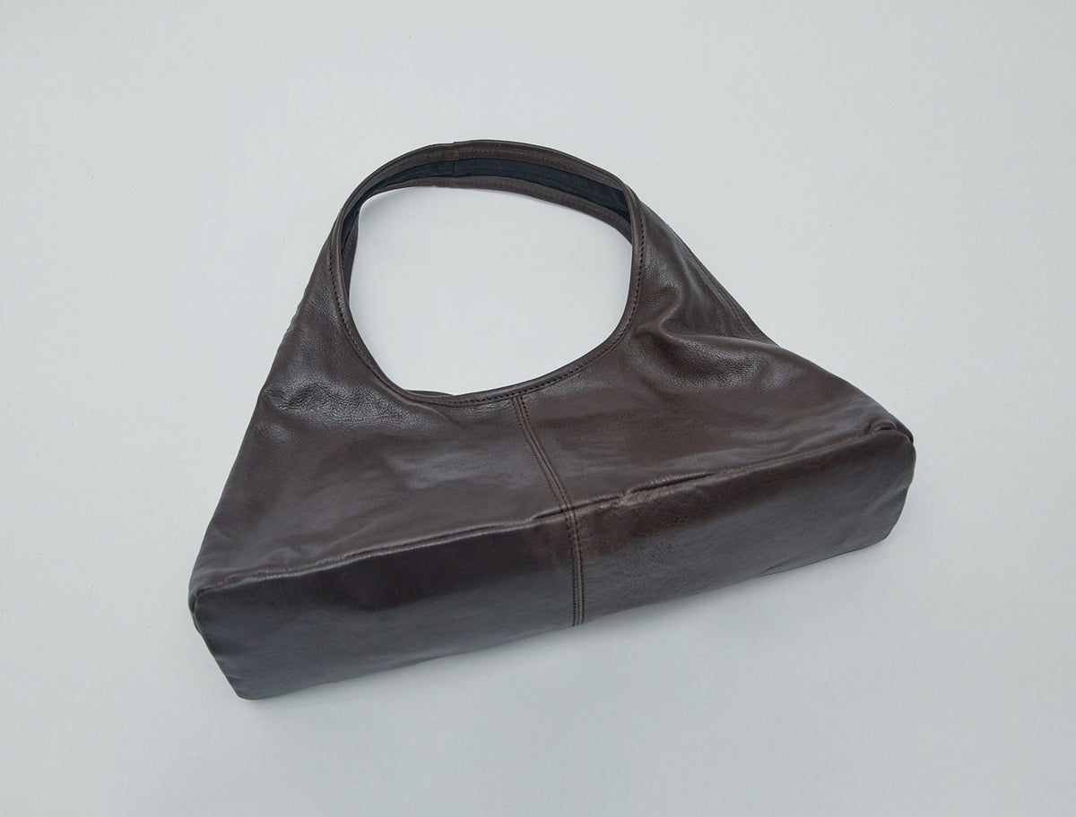 Querida triangular shaped handbag handle new brown
