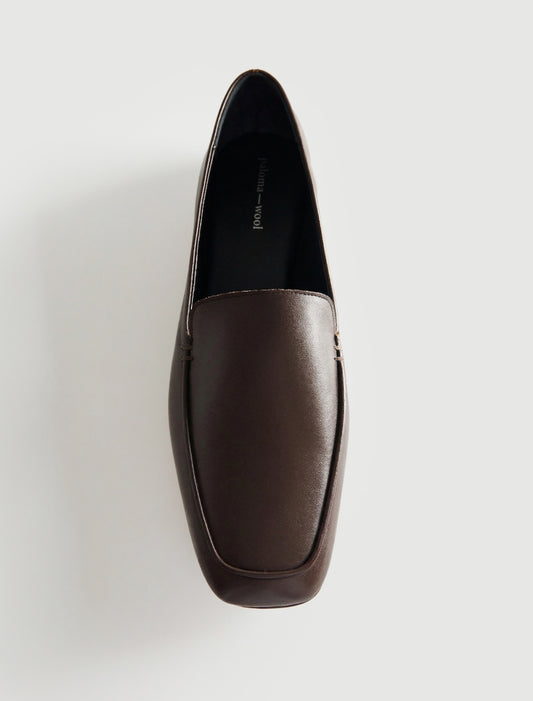 no 2869 / Micaela B