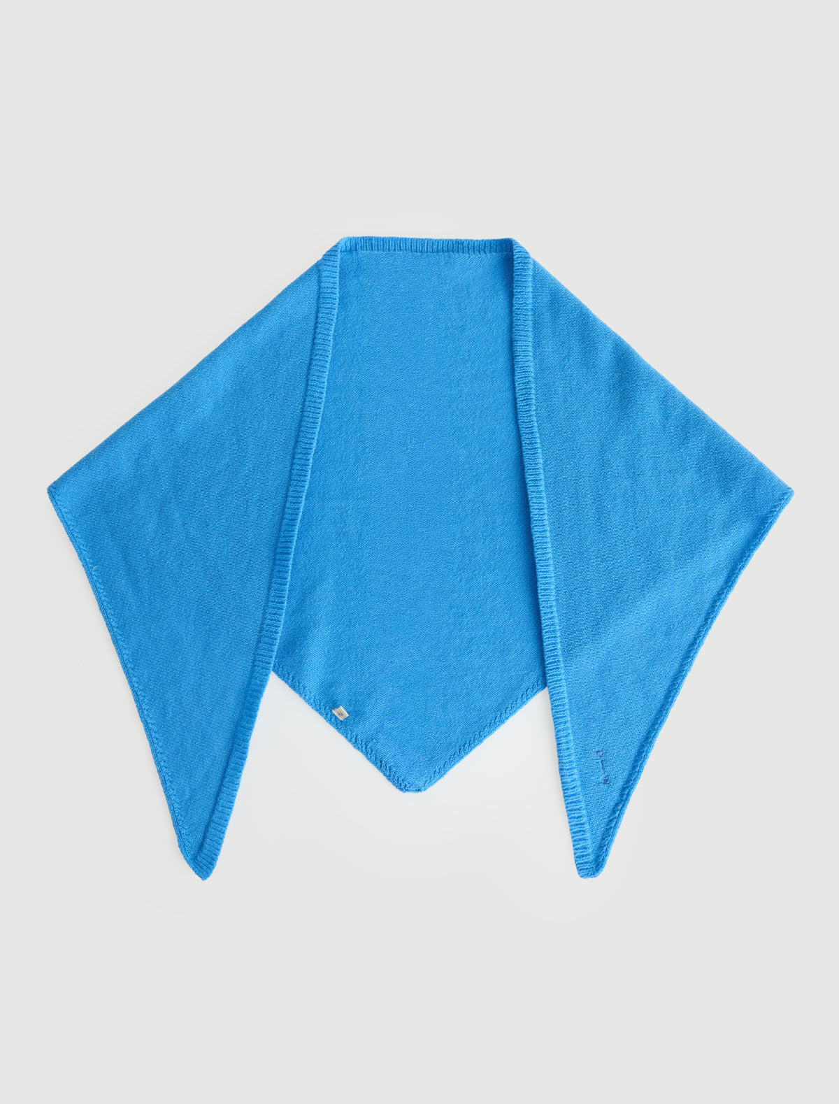 Prima soft warm wool triangle scarf intenseblue