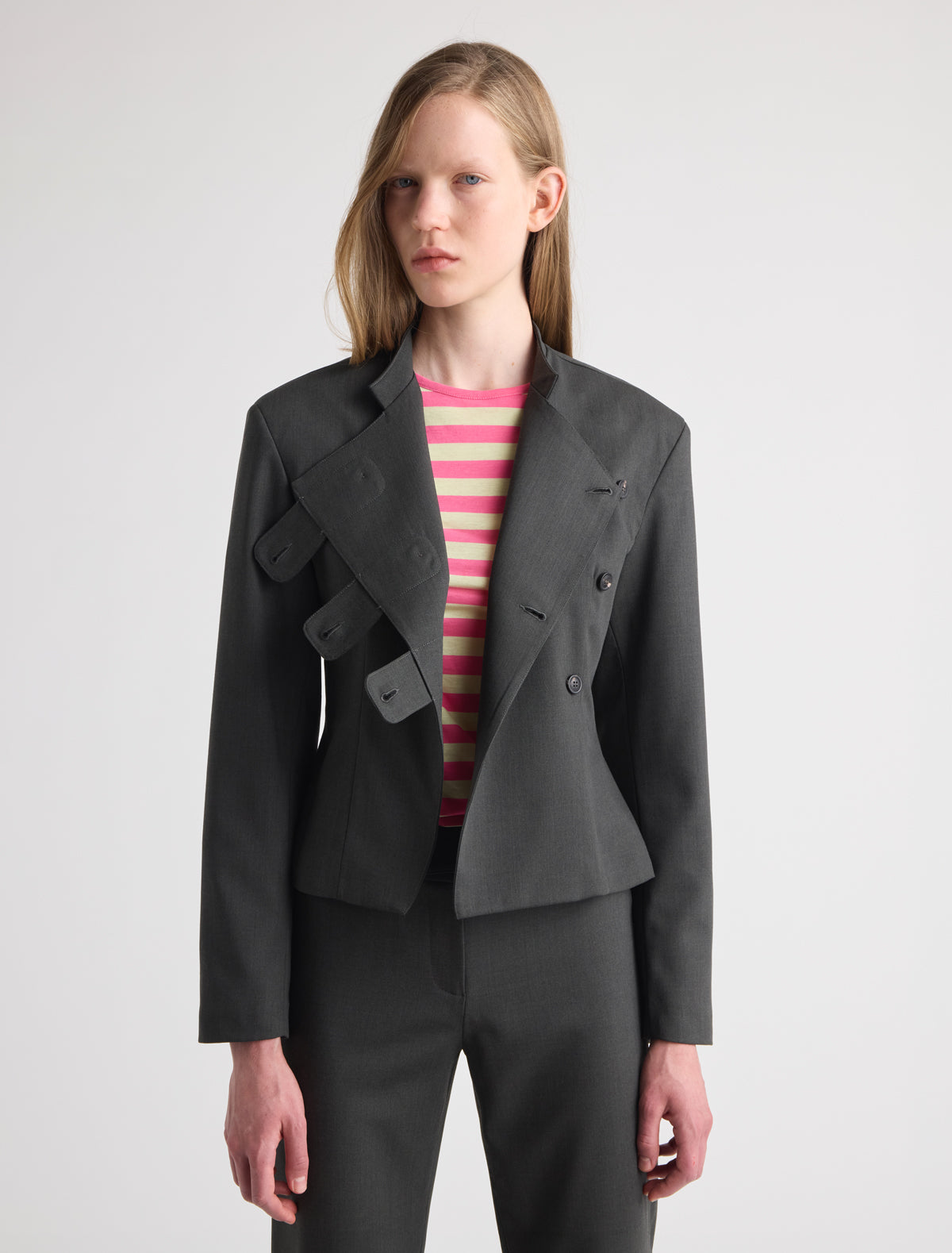 Sapi blazer broad shoulders fitted waist green