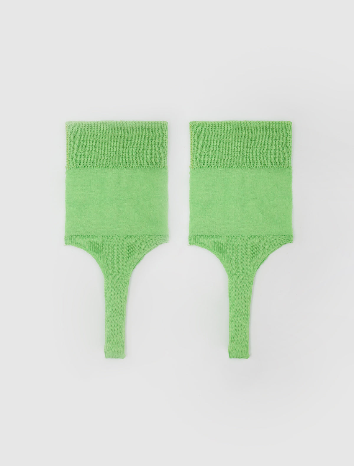 Dina short fuseau style knitted socks green