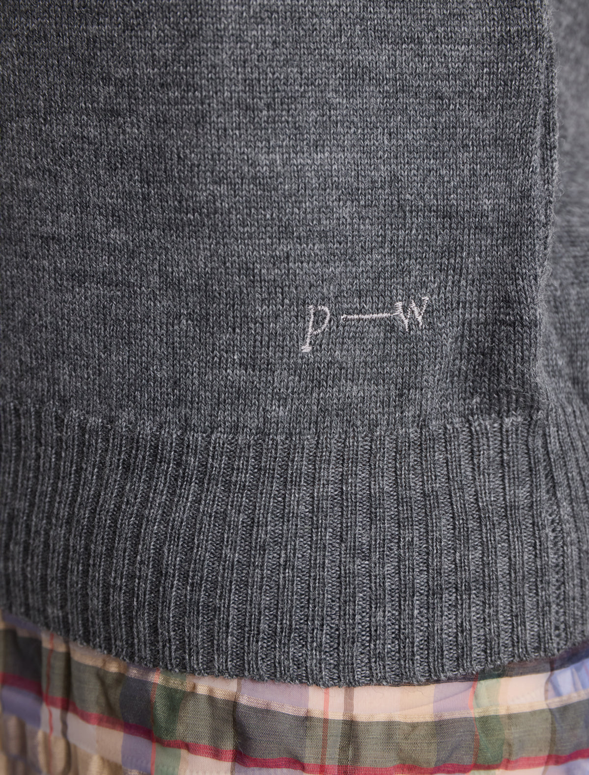 Tilsa v neck knitted sweater sleeves below elbow p w embroidery grey