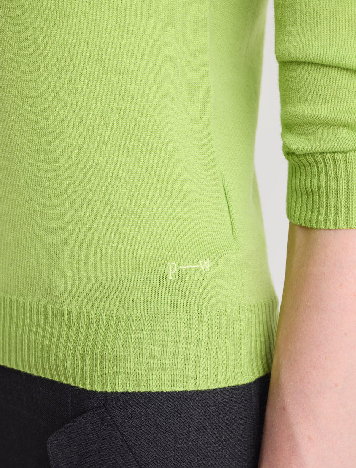 Tilsa v neck knitted sweater sleeves below elbow p w embroidery green