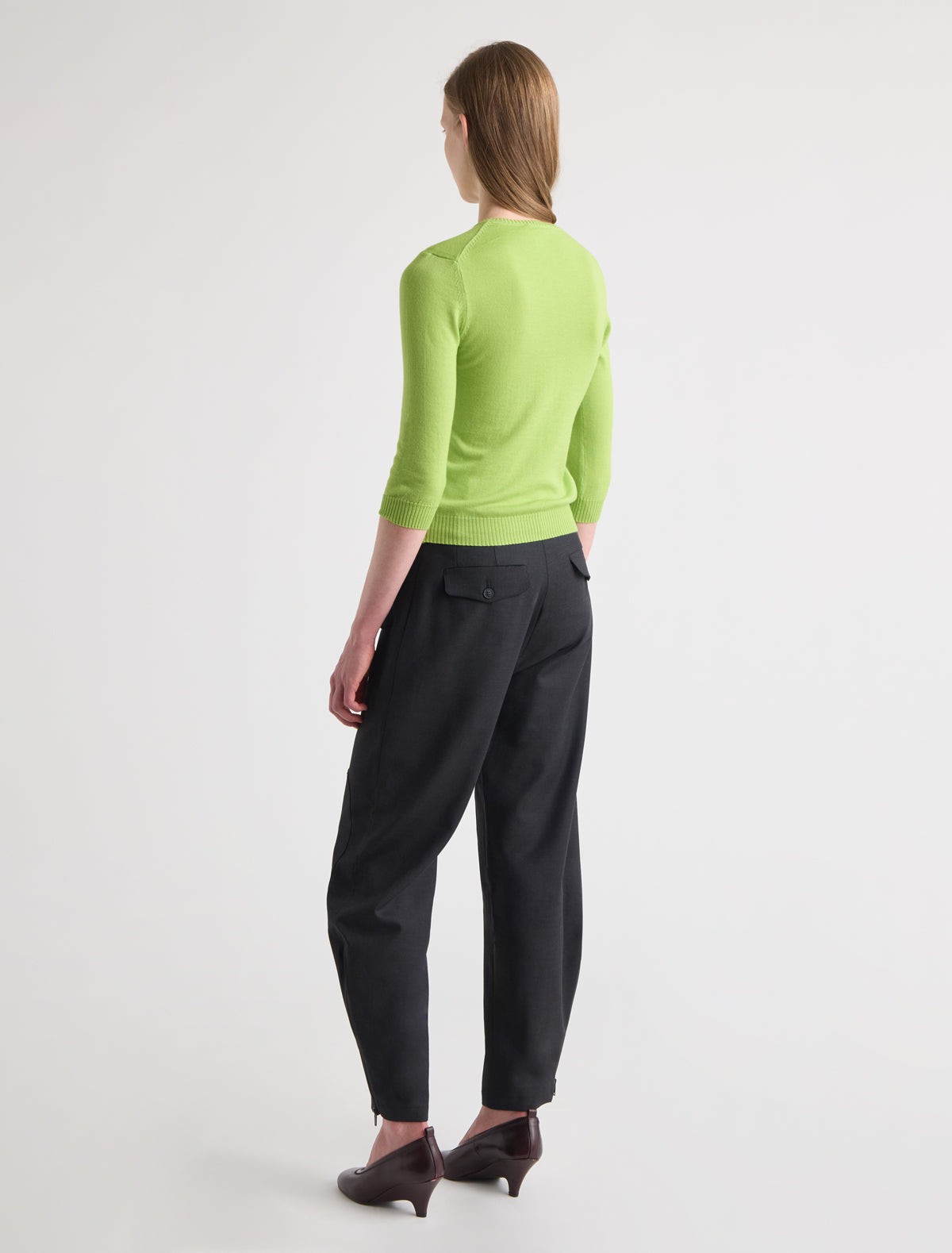Tilsa v neck knitted sweater sleeves below elbow p w embroidery green