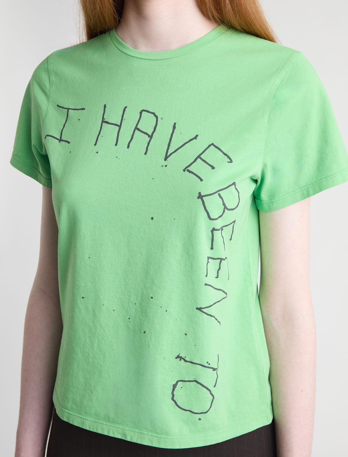 Visita ii short sleeved t shirt round neckline prints front back green