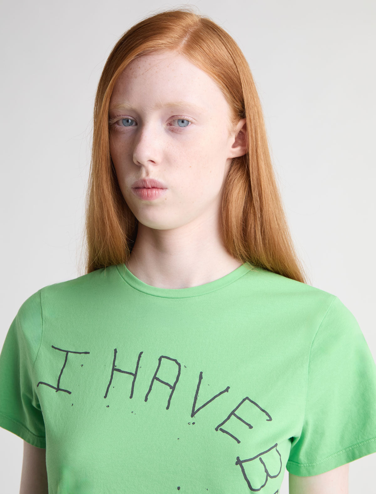 Visita ii short sleeved t shirt round neckline prints front back green