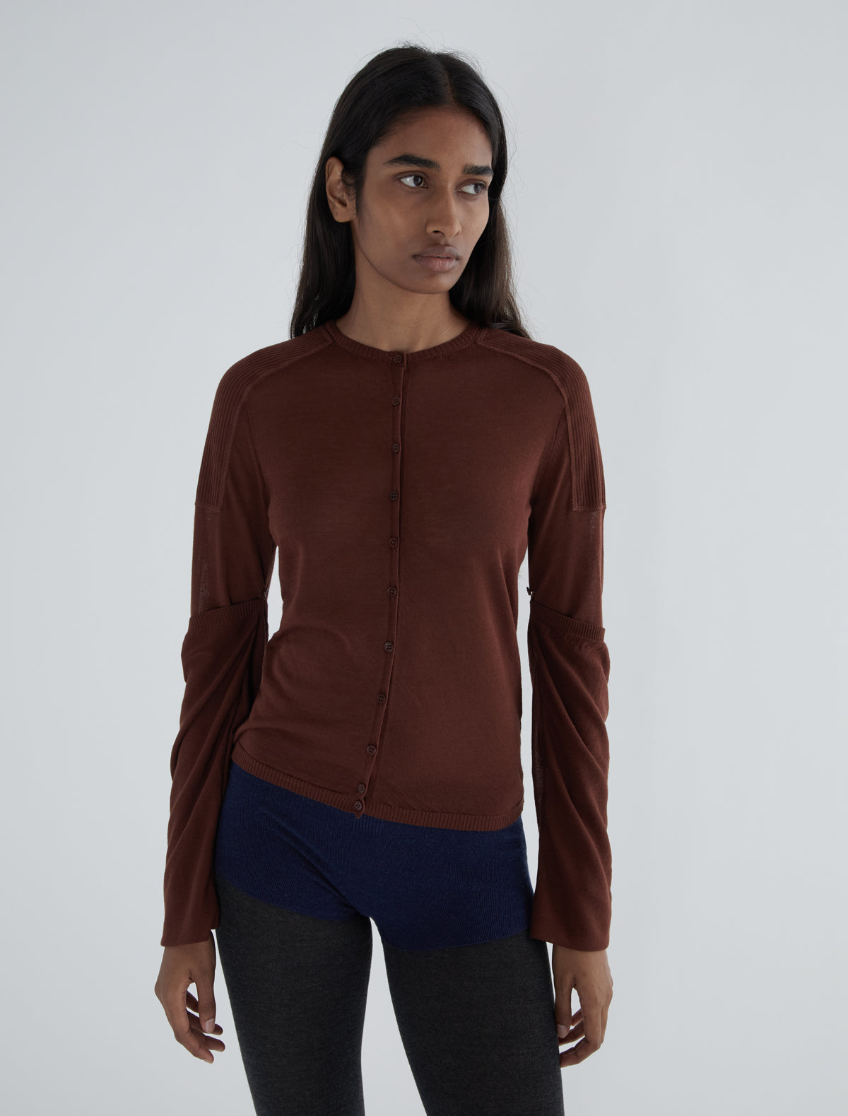 Mercuri buttons cardigan extra long sleeves brown