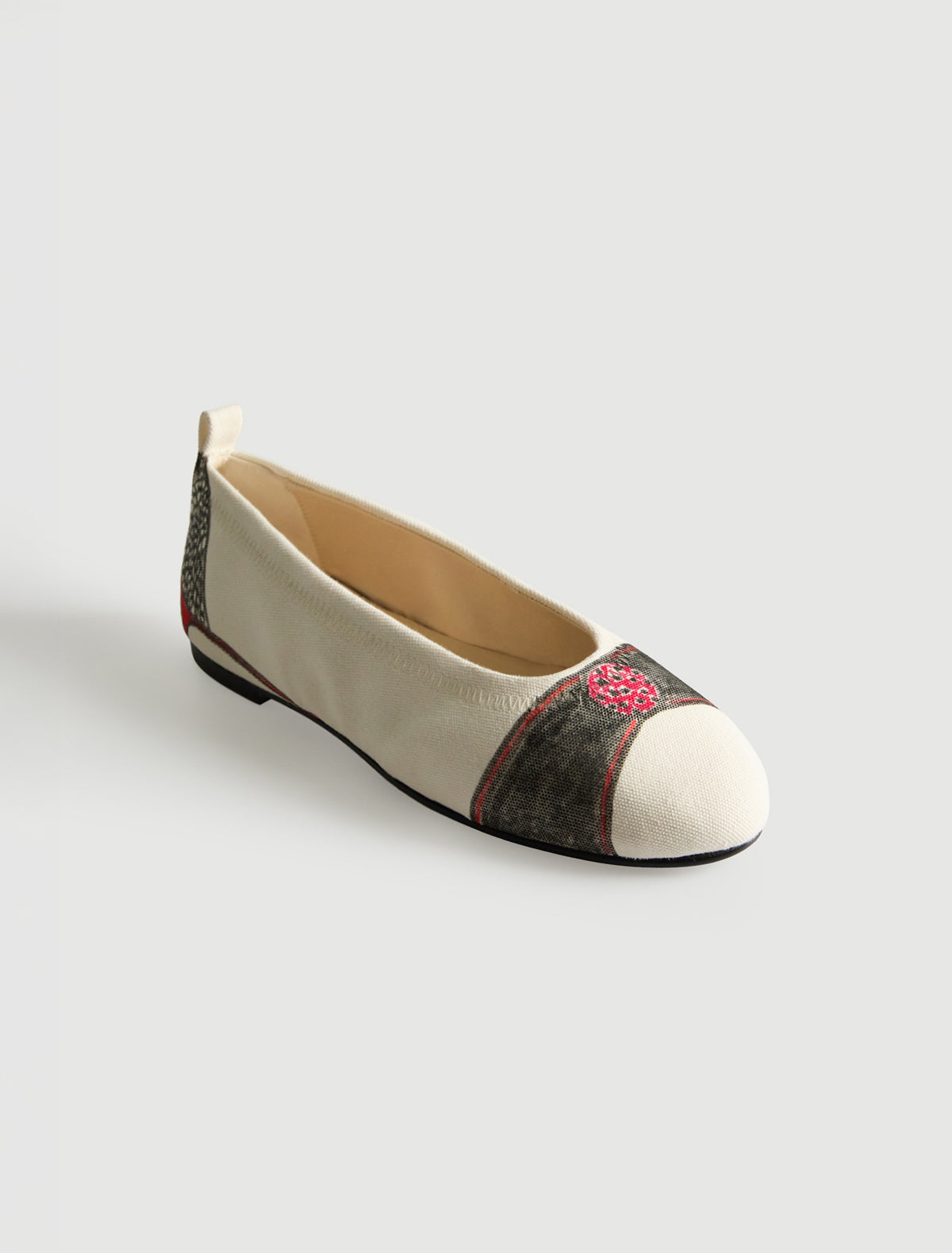 no 3011 / Nicoletta
