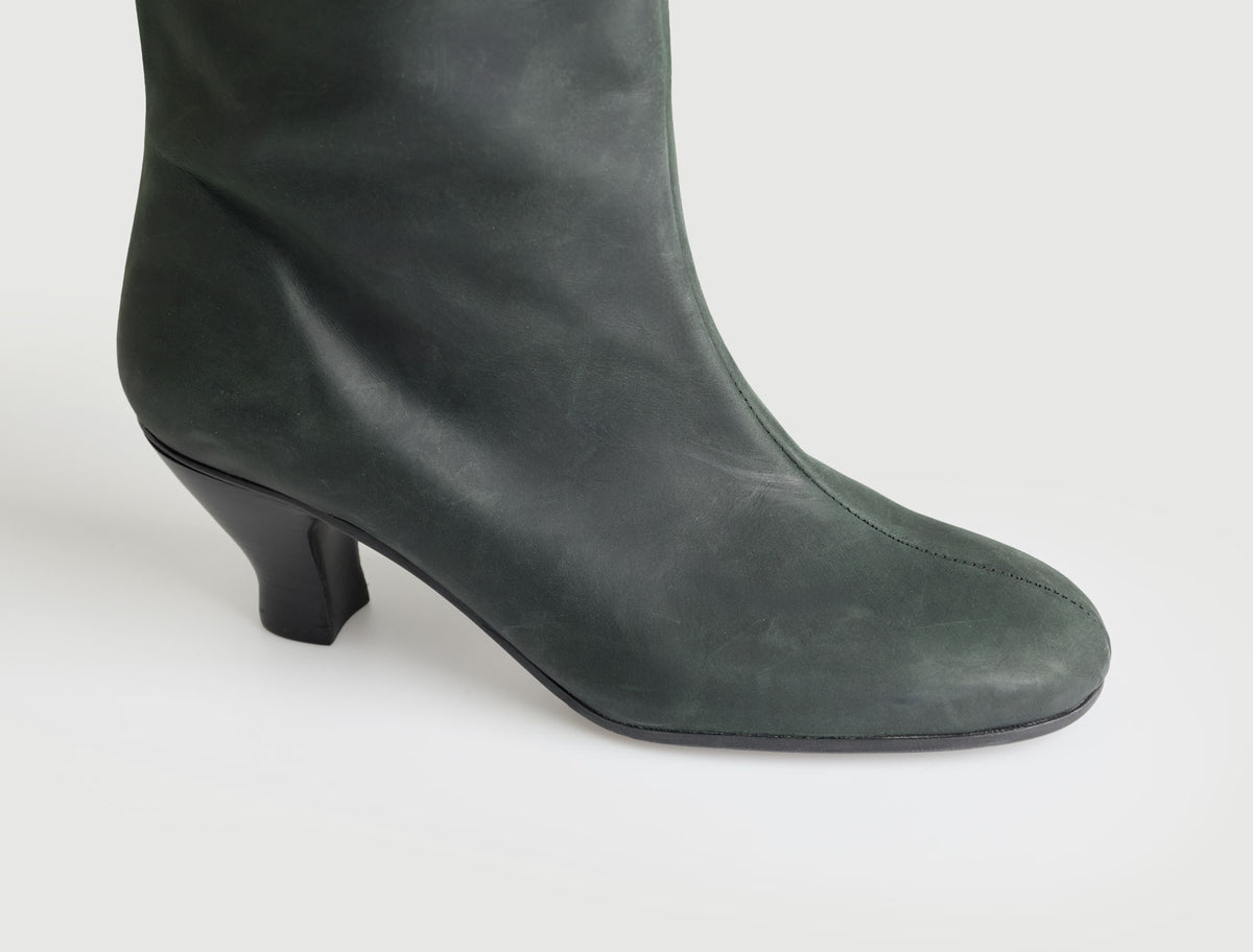 Cecilia leather boots heel painted contrasting color green