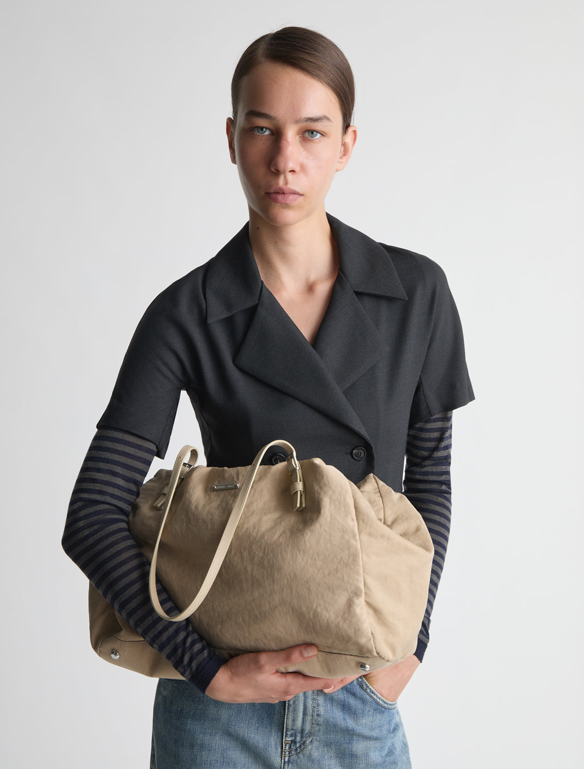 Sora nylon shoulder bag adjustable leather straps sand
