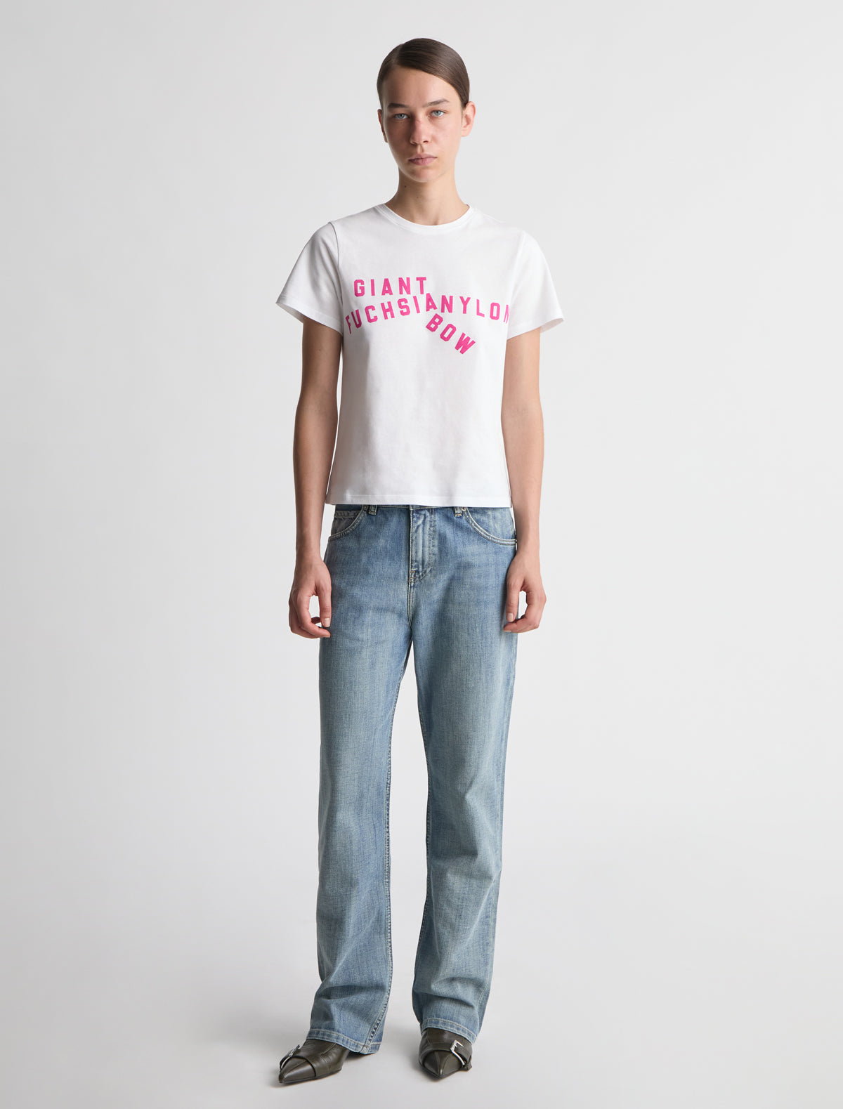 Fuchsia bow short sleeve cotton t shirt graphic white