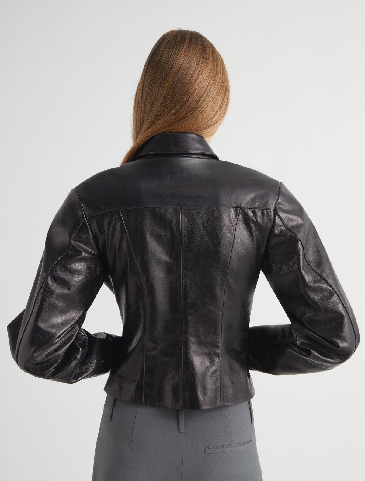 Banui fitted leather jacket zipper pockets black
