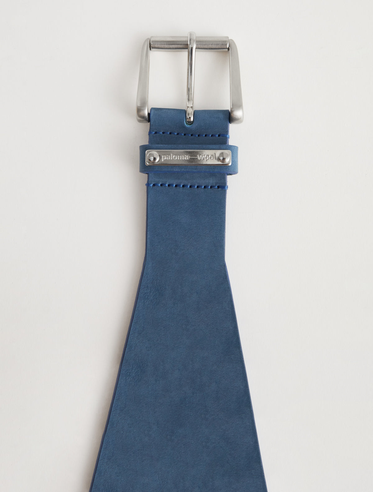 Alma waist belt custom metal plaque blue