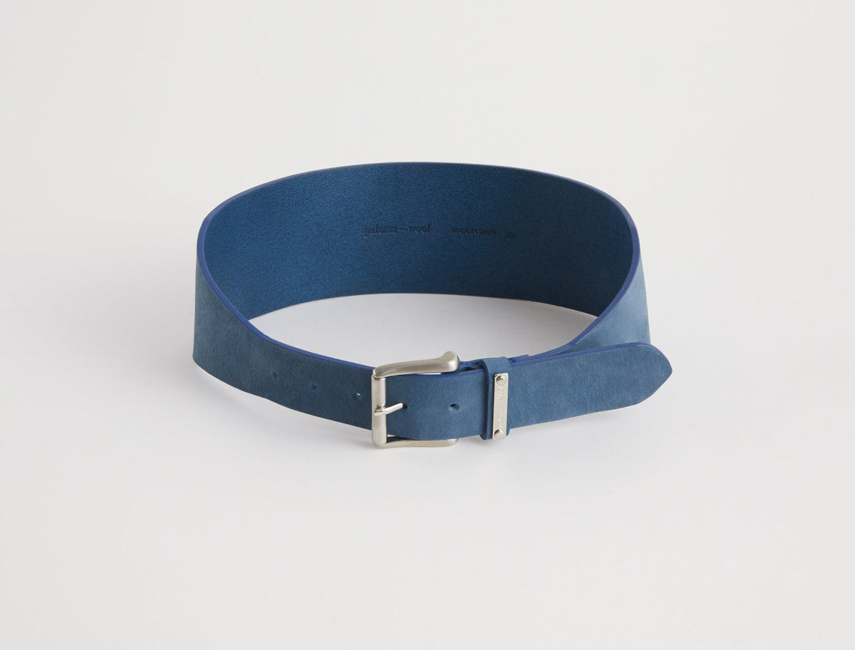 Alma waist belt custom metal plaque blue