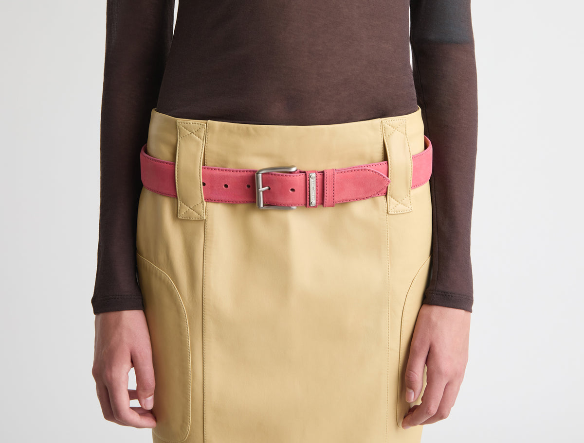Juana belt custom plaque belt loop fucsia