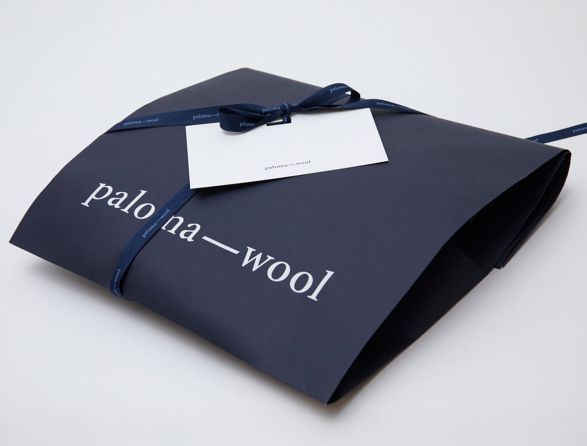Medium gift wrapping