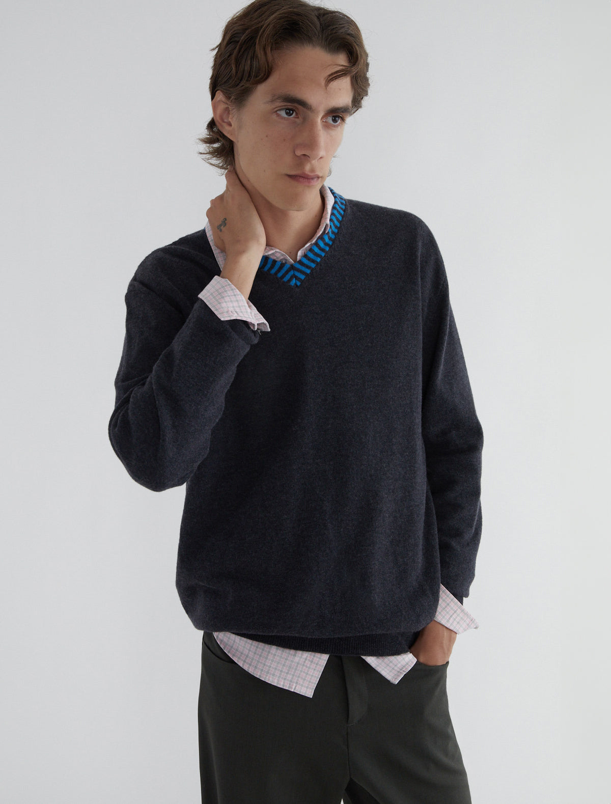 Lani soft wool v neck sweater contrasting neckline