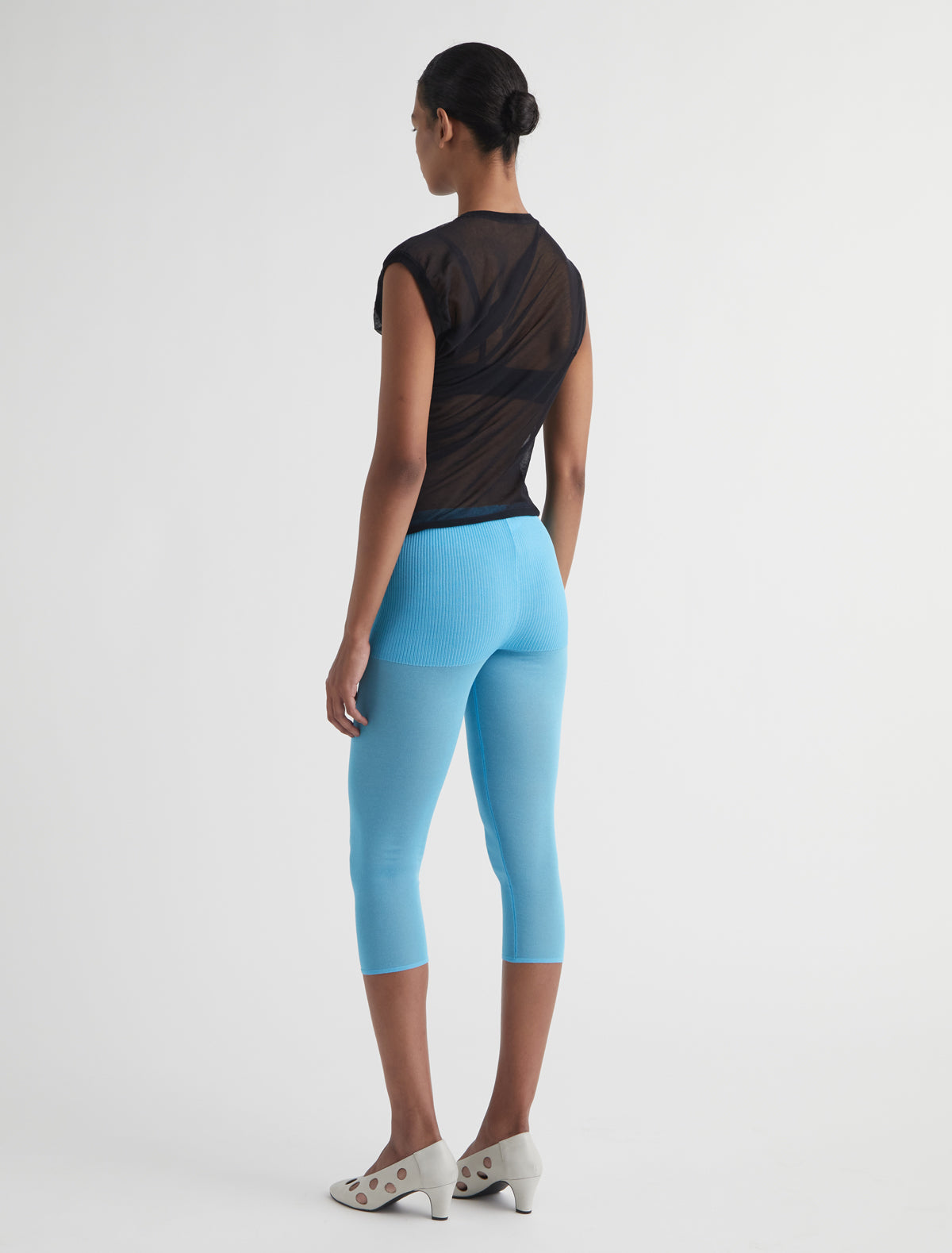 Meleta second skin feel knitted capri leggings blue