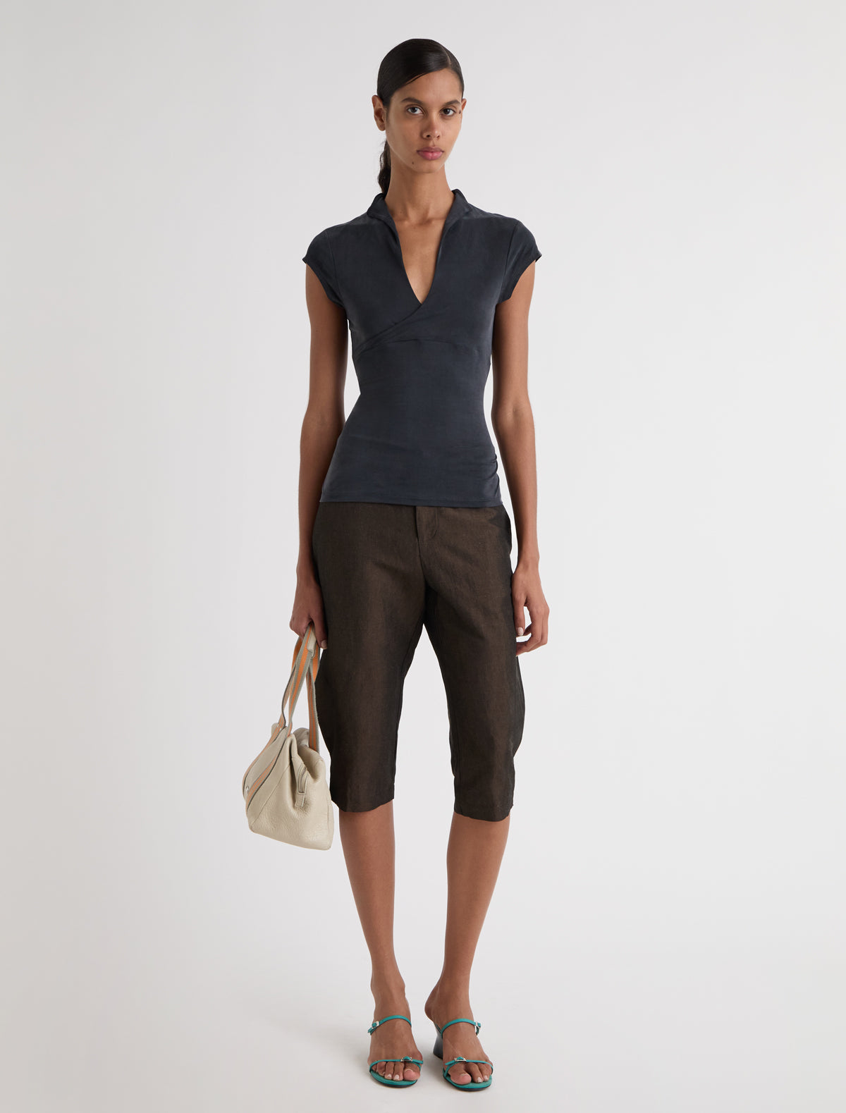 Jinny ii straight leg linen capri trousers brown