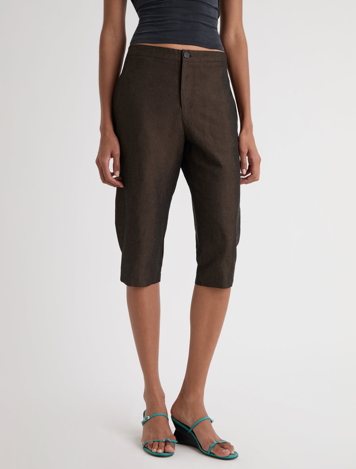 Jinny ii straight leg linen capri trousers brown