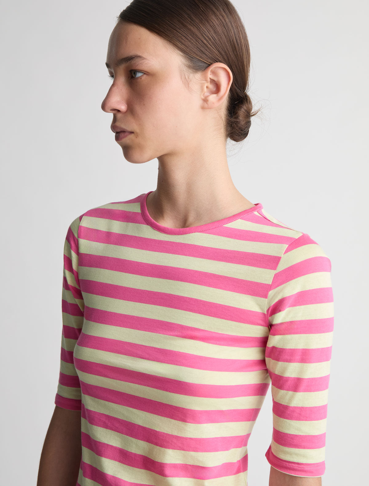 Guali striped top round neck elbow lenght sleeves fuchsia